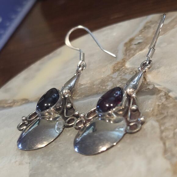 Vintage Sterling Silver Garnet Drop Dangle Earrings - Picture 5 of 12